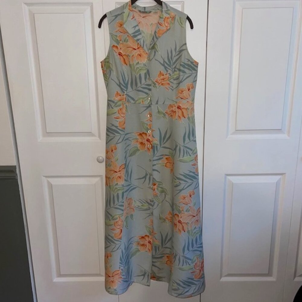 VINTAGE Tommy Bahama Dress Size Medium Long Silk Linen Floral Button Front